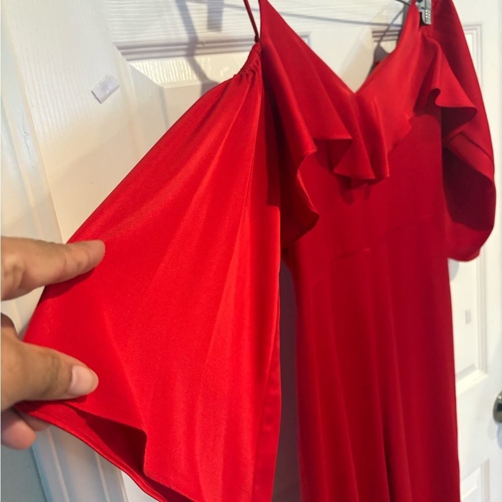 Guess Vibrant Red Off-Shoulder Jumpsuit - Picture 3 of 5